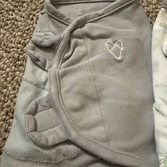 Bundle of 4 SwaddleMe Infant Velcro Wrap Swaddles Small/Medium - Picture 3 of 7